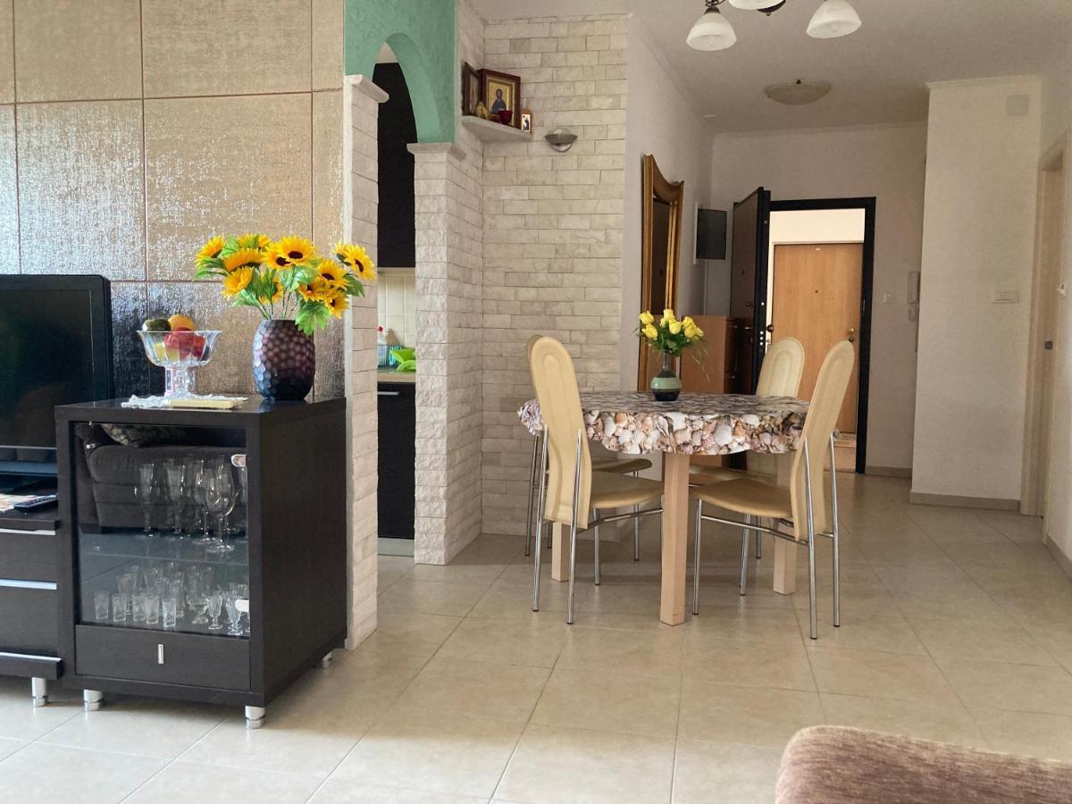 Appartement Stella à Umag Extérieur photo